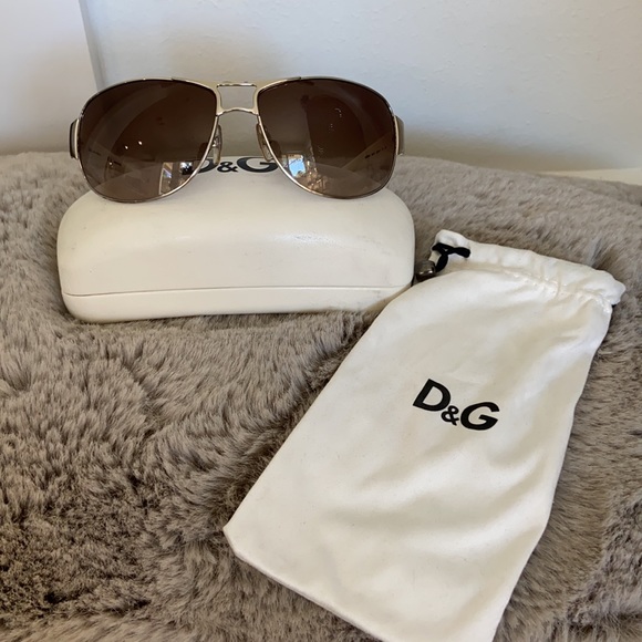 Dolce and Gabbana Sunglasses - Picture 2 of 13